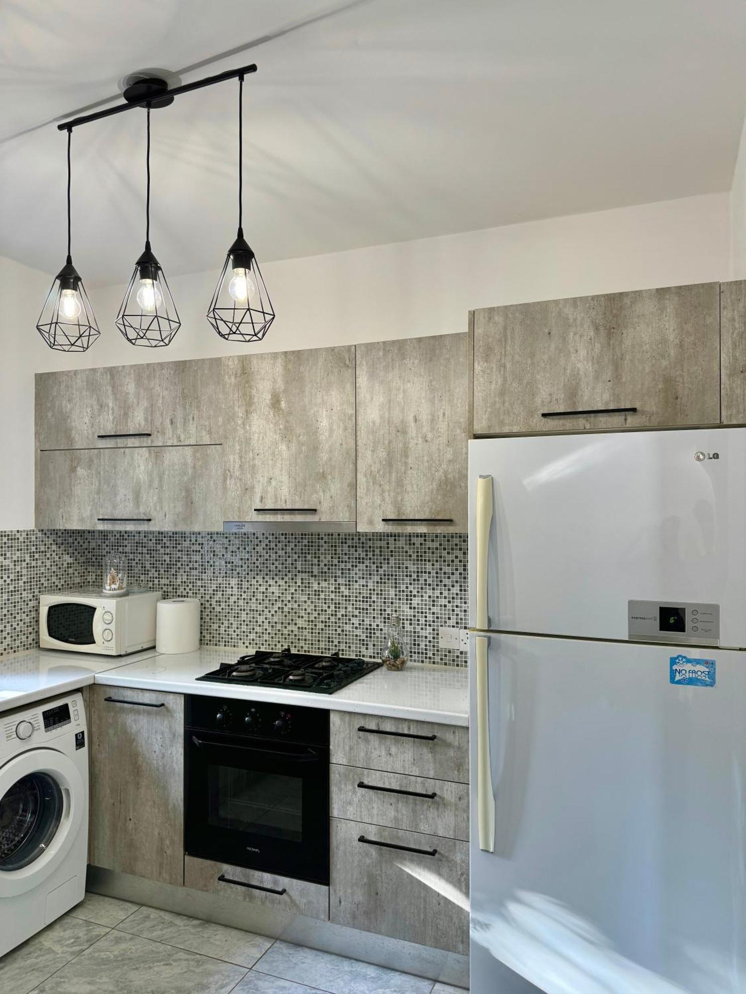 Апартаменты Dub House Пафос Экстерьер фото